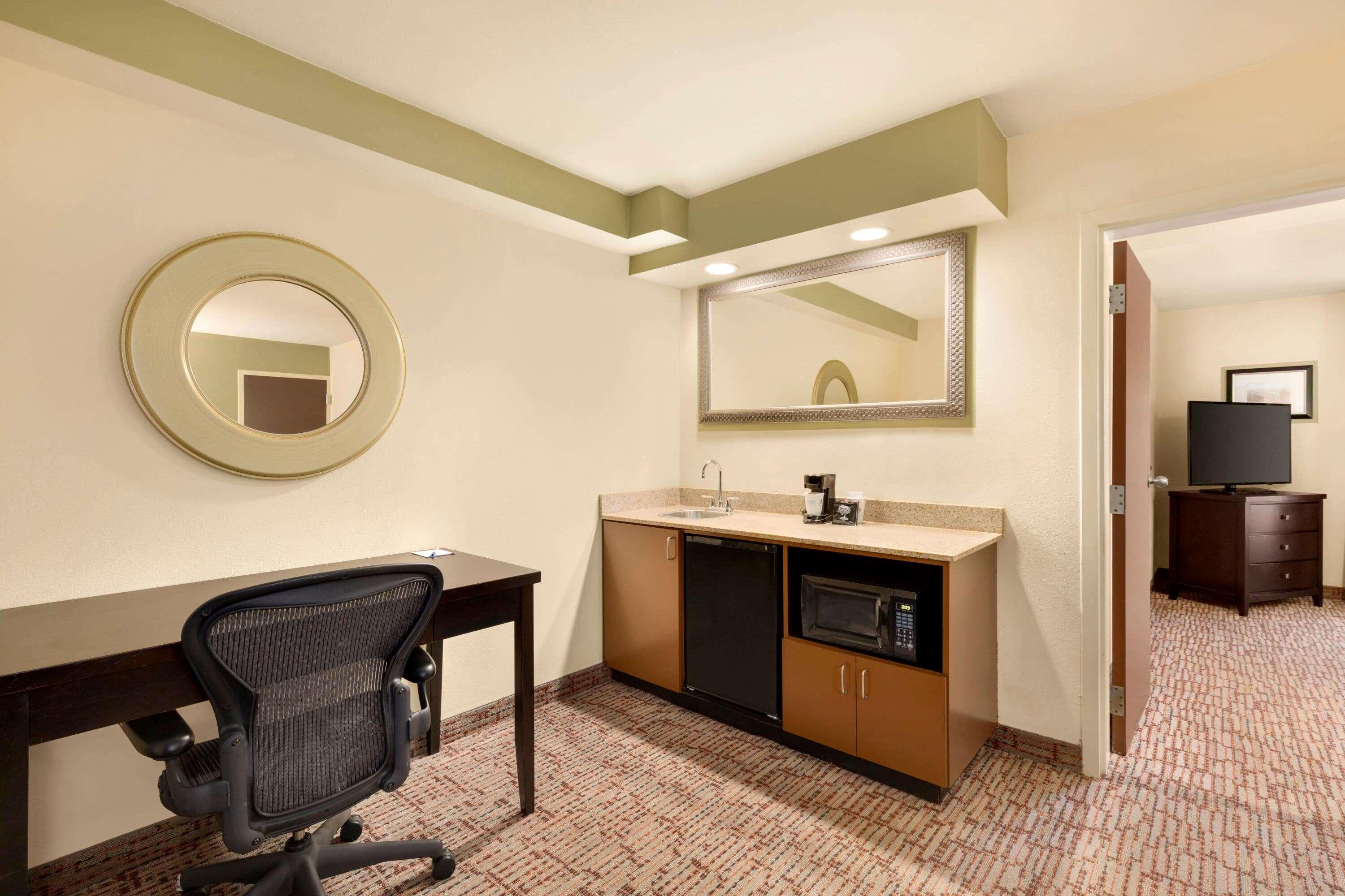 Baymont By Wyndham Augusta West Hotel Bagian luar foto