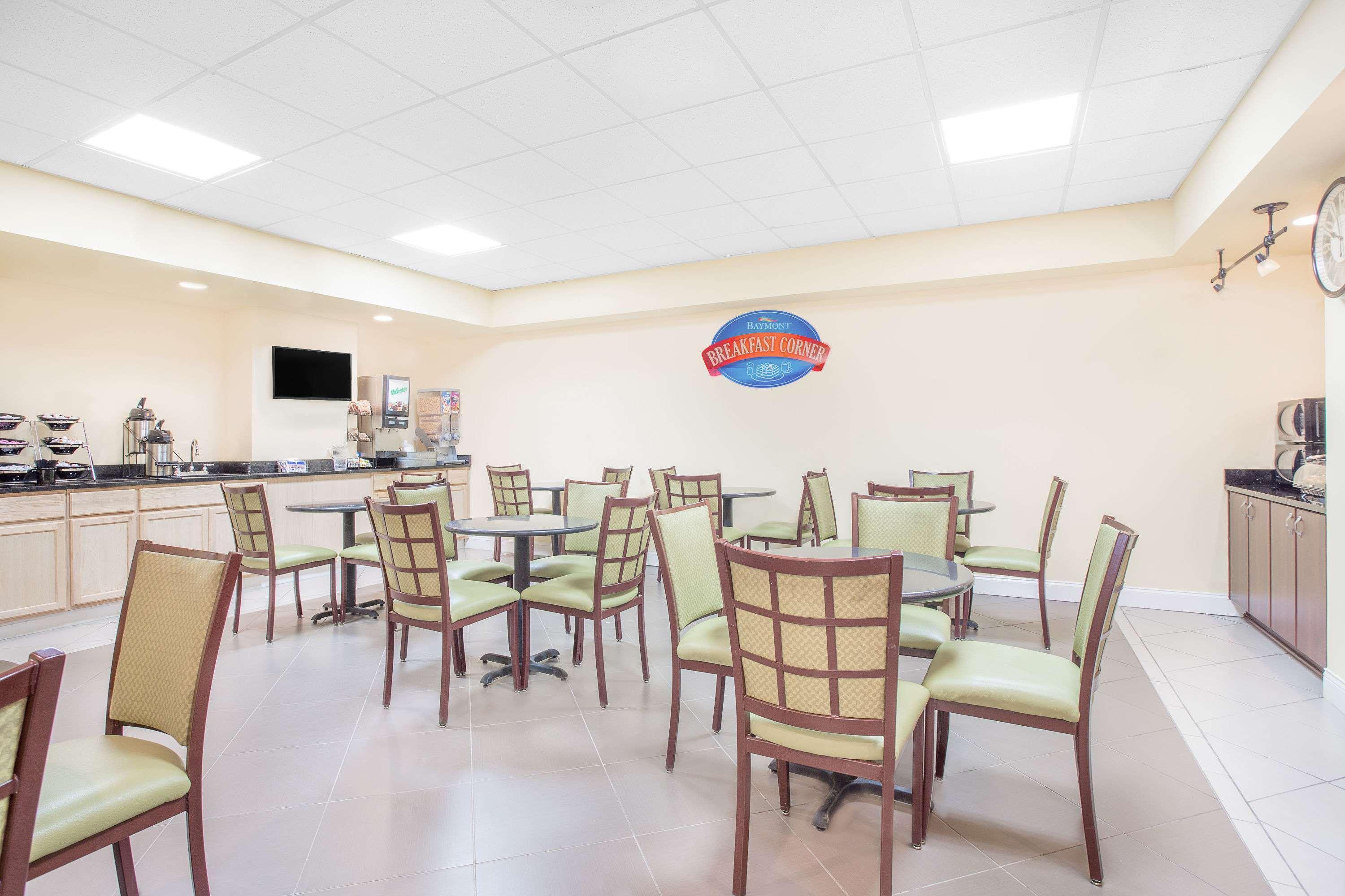 Baymont By Wyndham Augusta West Hotel Bagian luar foto