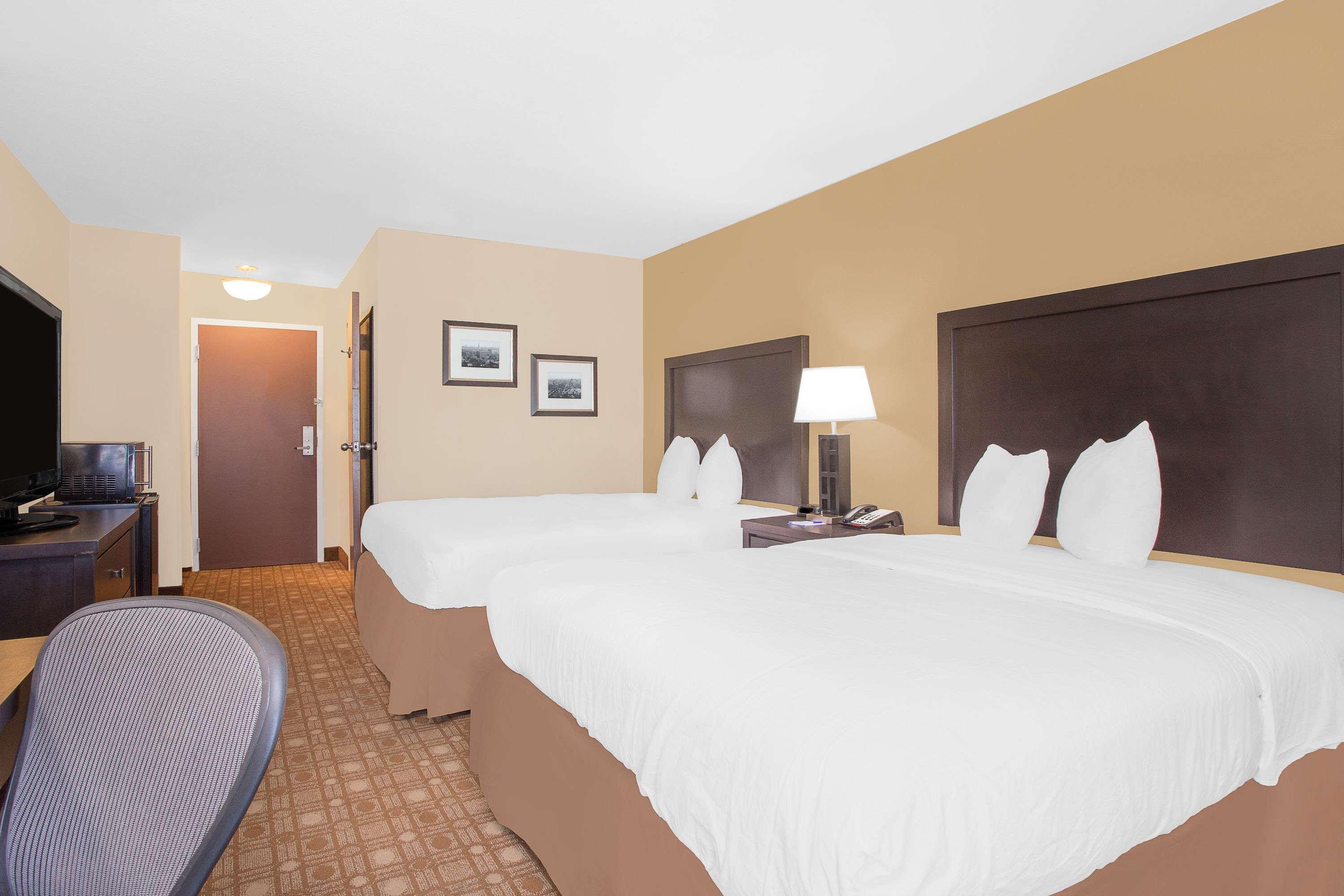 Baymont By Wyndham Augusta West Hotel Bagian luar foto