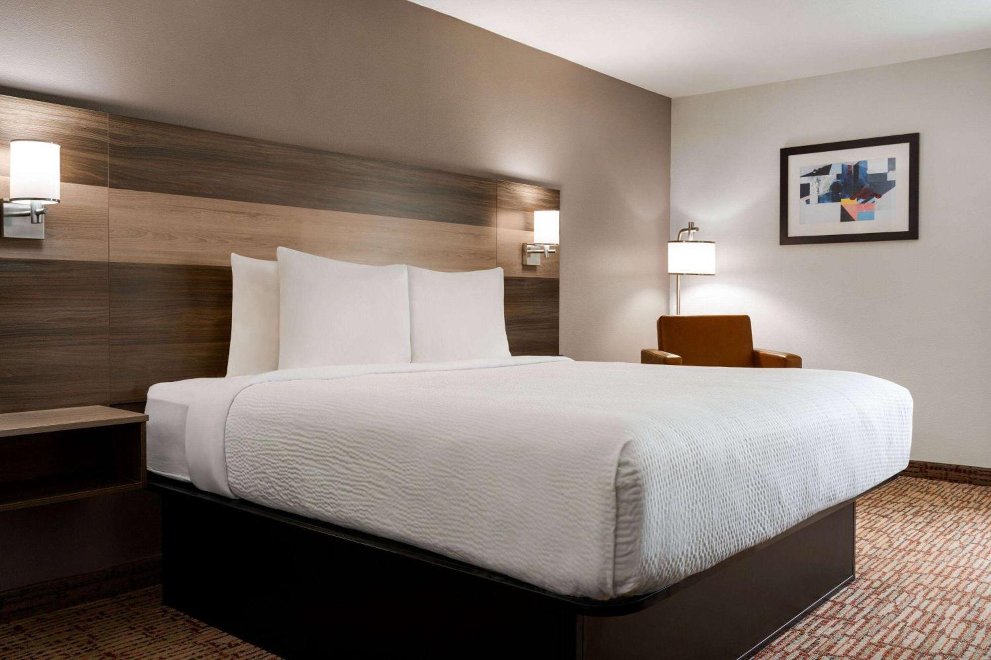 Baymont By Wyndham Augusta West Hotel Bagian luar foto